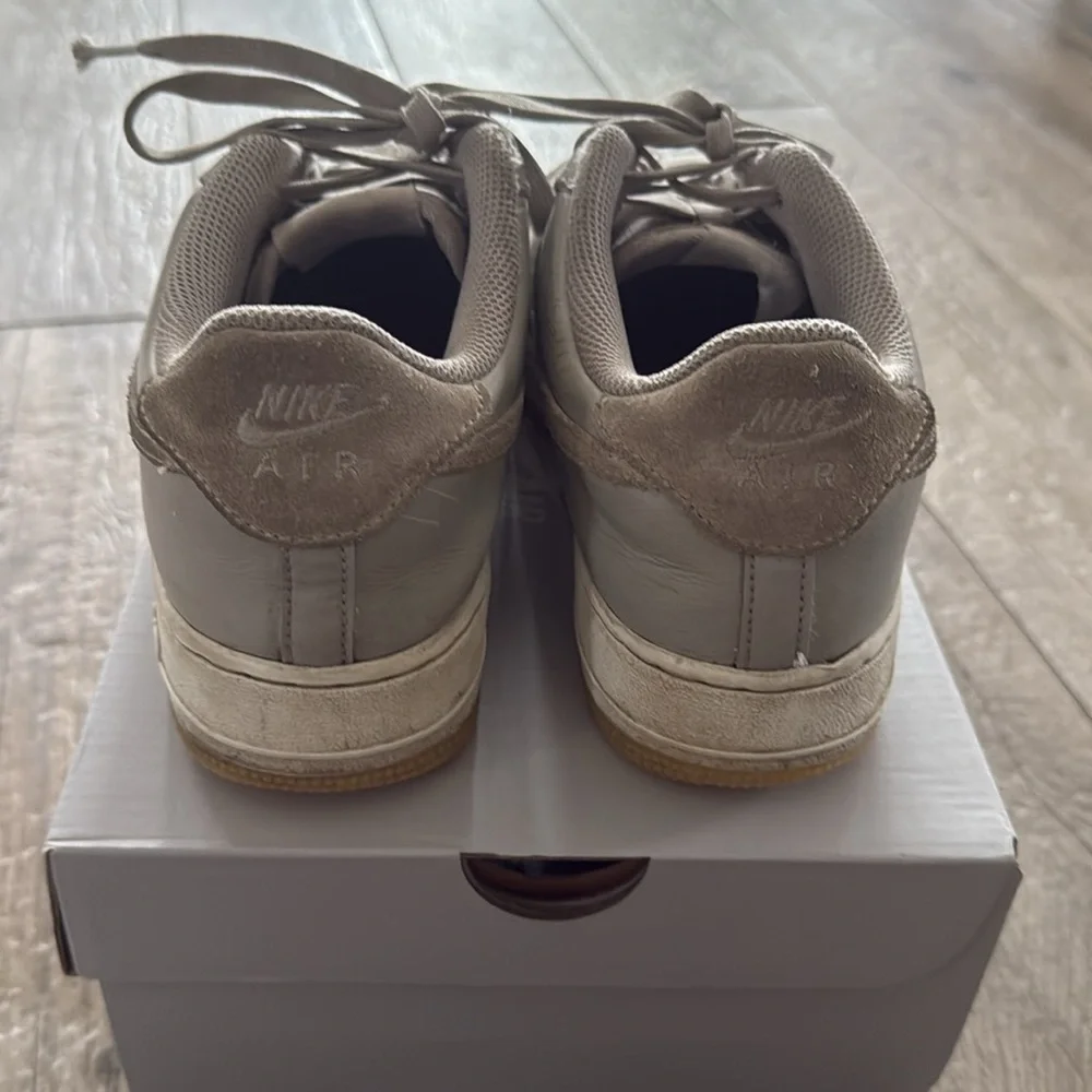 Nike Air Force 1 LV 5 (GS). Sz 7Y